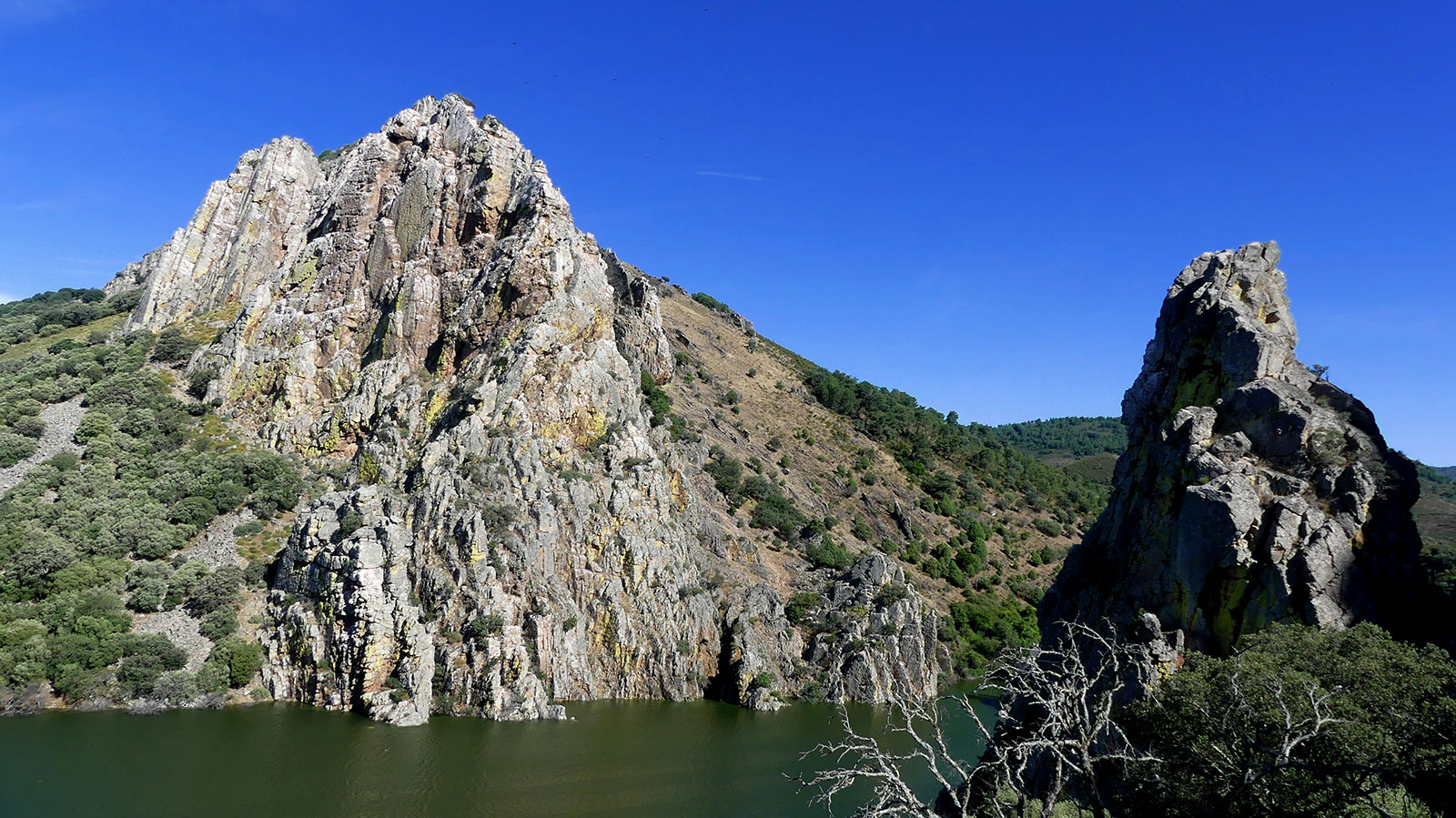 salto del gitano monfrague